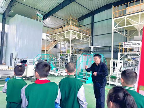 樺川縣開展弘揚科學家精神，全面提升科學素養科技活動周技術咨詢活動